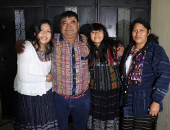 Pišem za pravice 2021: Bernardo Caal Xol izpuščen iz zapora