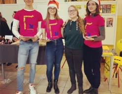 Mladi aktivisti zbrali izjemno število podpisov v eni akciji